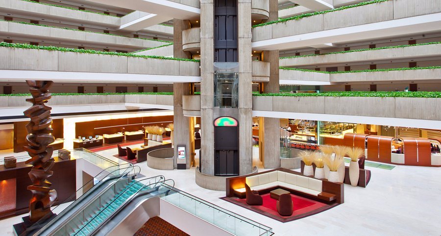 hyatt-regency-o-hare.jpg